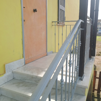 Licola -uffici di varie quadrature