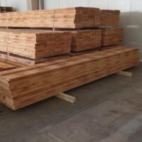 Legno stagionato ideale per costruzione box cavall