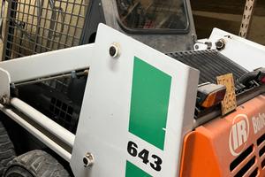 Minipala bobcat 643