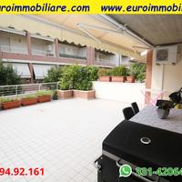 Appartamento moderno con ampia terrazza