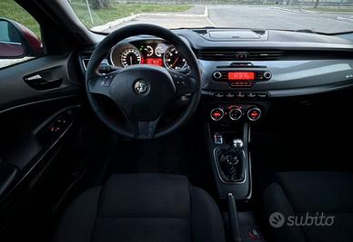 Alfa Romeo Giulietta 1.6 JTDm-2 105 CV Exclusive