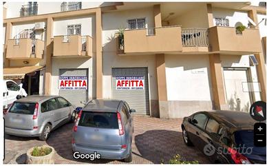 LOCALE COMMERCIALE: UNIVERSITA' - VIALE DELLE SCIE