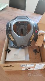 Protezione Leatt Neck Brace 5.5 JNR - Stealth