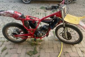 Smembro per pezzi di ricambio cagiva elefant 125