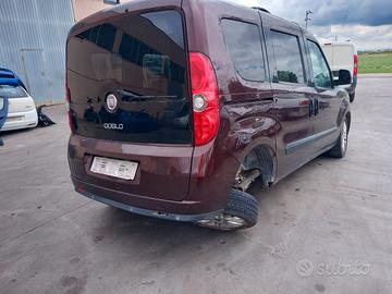 pezzi ricambio fiat doblo 1.6 multijet 2010