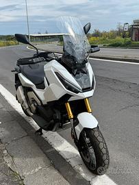 Honda X Adv 750 2025