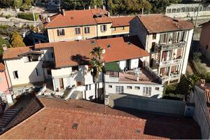 Appartamento in centro Gavirate vista lago