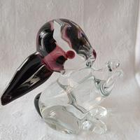 scultura fermacarte coniglietto in vetro di Murano