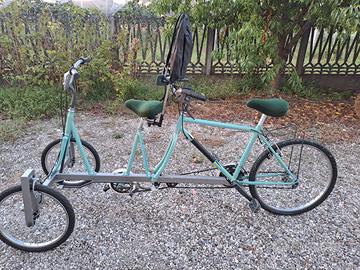 Tandem bicicletta triciclo