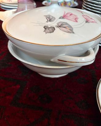 Lotto Porcellane e Ceramiche Vintage
