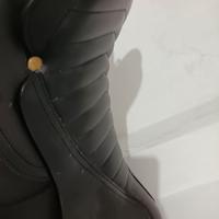 sella trekking con staffe e staffili nuovi