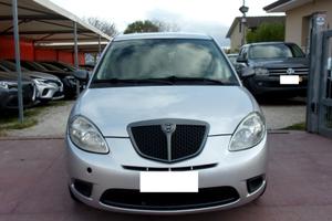 Lancia Ypsilon 1.3 MJT 90 CV Platino