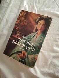 libro NUOVO " come due fiori di loto "
