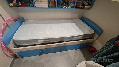 Struttura letto e materasso Eminflex