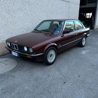 BMW e30 316 coupe