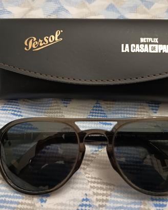occhiali Persol edizione la casa de papel 