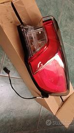 FANALE POST FORD KUGA 2593806 DX 