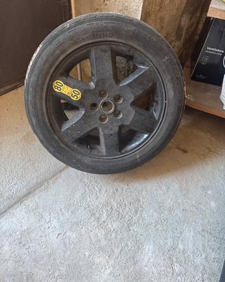 Ruota di scorta range rover sport