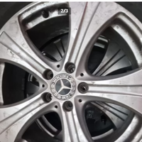 Cerchi da 18" per Mercedes GLC Suv con gomme.