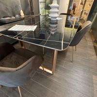 TAVOLO E 4 SEDIE A POLTRONA VELLUTO ANTIMACCHIA 