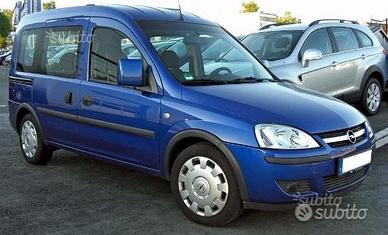 Parabrezza Opel Combo 02-12