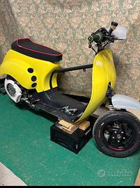 Vespa elaborata