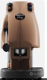 macchina caffè perfettamente funzionante 