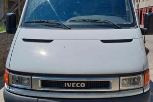 iveco 35s11 refrigerato