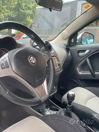 auto Alfa Romeo MITO Jtd