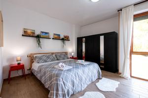 Camere davanti l'ospedale di cisanello