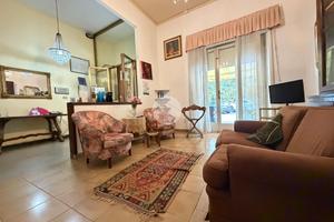 ALBERGO A VIAREGGIO
