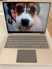 Microsoft Surface Laptop Go 2