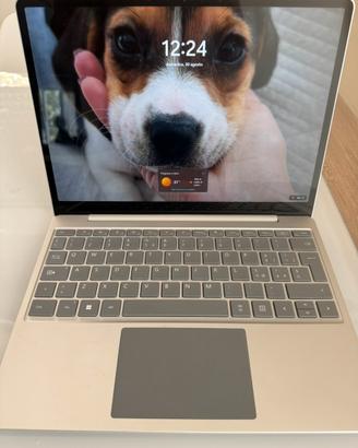 Microsoft Surface Laptop Go 2