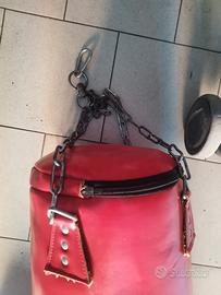 sacco da boxe rosso Decathlon 