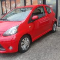 TOYOTA Aygo 1.0 12V VVT-i 3 porte Orange Connect