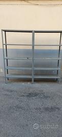 Scaffale in metallo