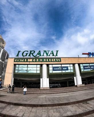 Immobile di 345 m² con 2 locali a Roma