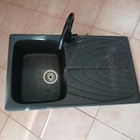  piano cottura e lavabo con miscelatore 