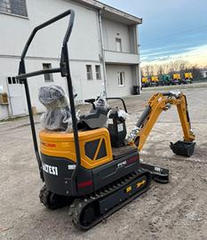 Mini escatore LALTESI FPE 13, motore Kubota