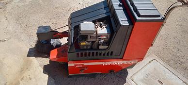 Spazzatrice semovente