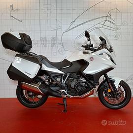 Honda NT 1100