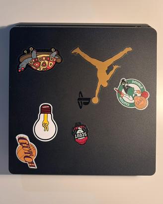 PS4 500GB + 2 Controller Dualshock 4+Cavi Completi