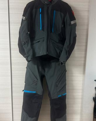 Completo Dainese 4 stagioni nuovo