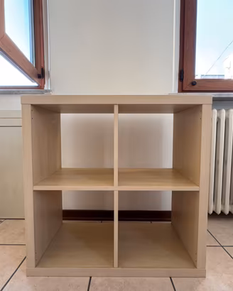 Scaffale ikea kallax 2x2