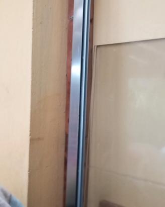 profilo in alluminio per piano cucina 