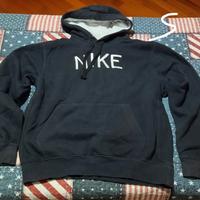 abbigliamento da uomo 