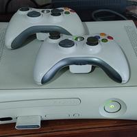 Xbox 360 (leggere bene)