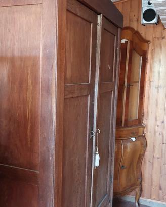 Armadio in legno
