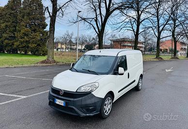 Fiat Doblo Doblò 1.4 T-Jet Natural Power PL-TN Car