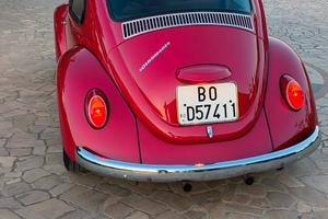 auto Volkswagen Maggiolone 1303 anno 1974